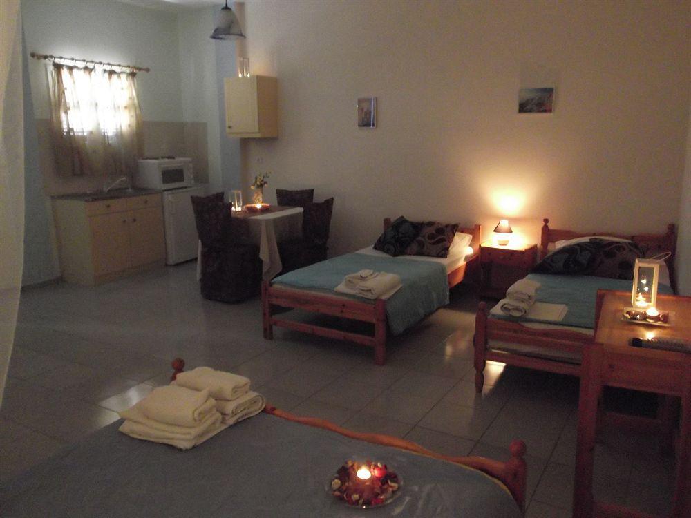 Onar Rooms & Studios Períssa Extérieur photo