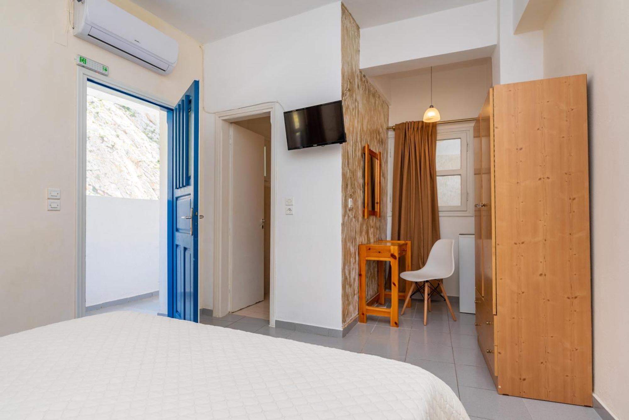 Onar Rooms & Studios Períssa Extérieur photo