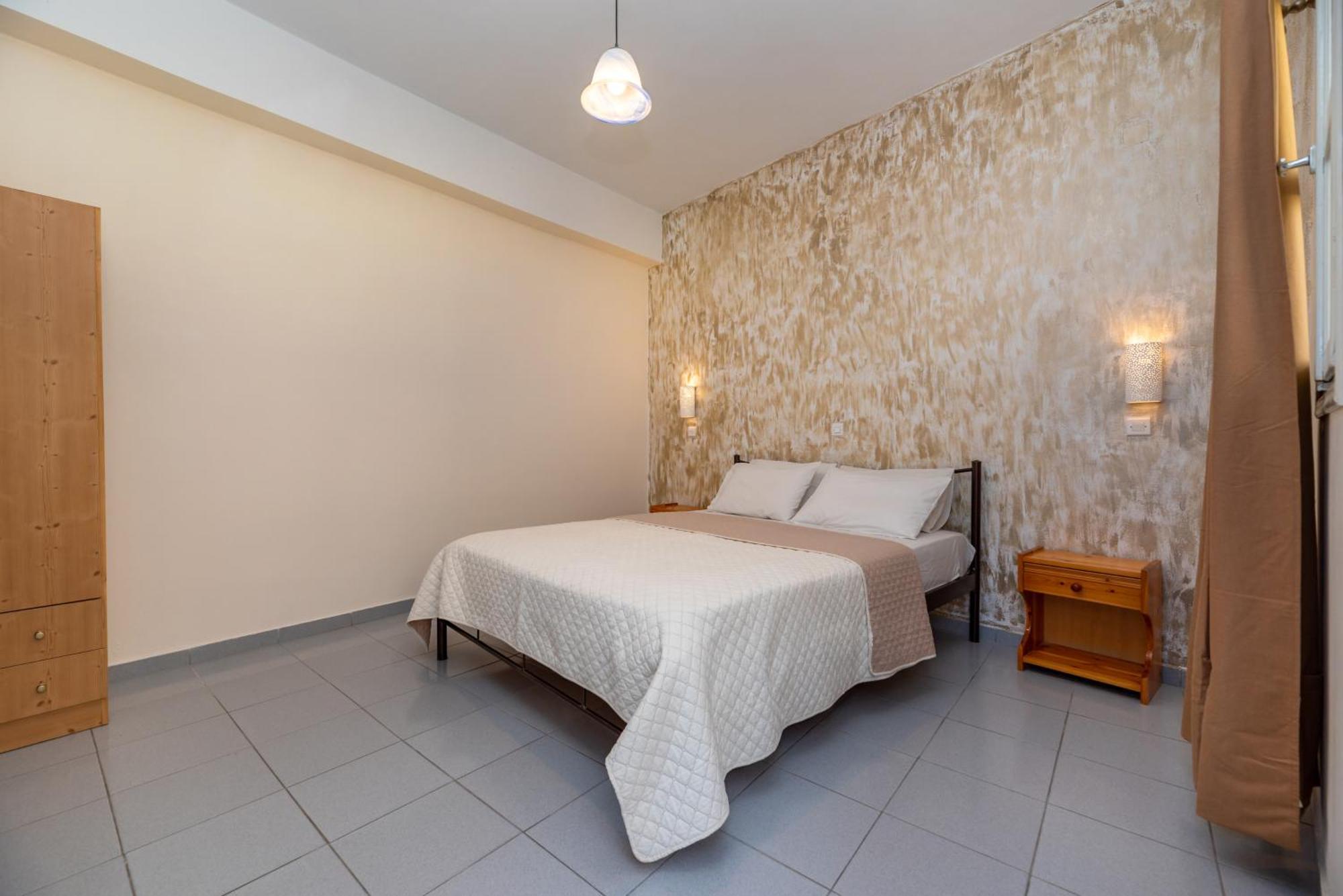 Onar Rooms & Studios Períssa Extérieur photo