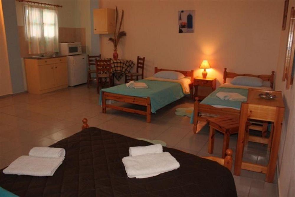 Onar Rooms & Studios Períssa Extérieur photo