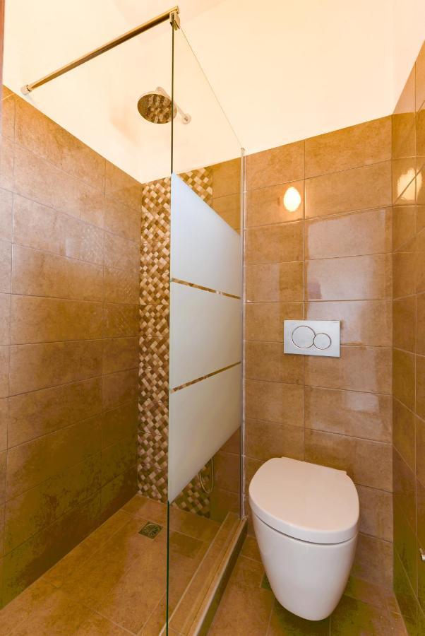 Onar Rooms & Studios Períssa Extérieur photo